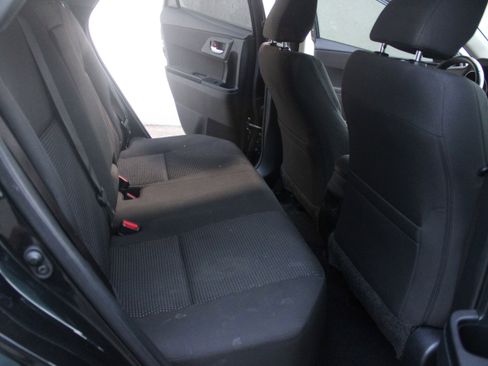 Used 2018 Toyota Corolla iM image 9