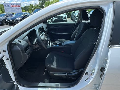 Certified 2024 Nissan Sentra S FWD image 11