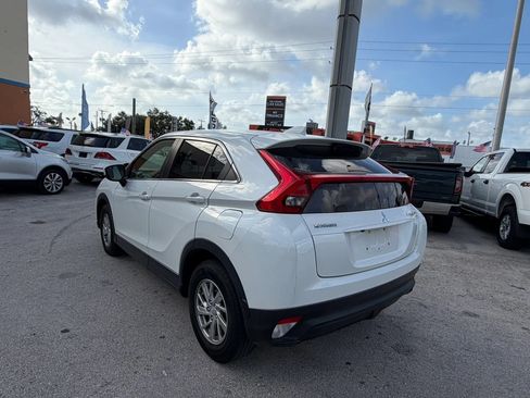 Used 2018 Mitsubishi Eclipse Cross ES FWD image 5