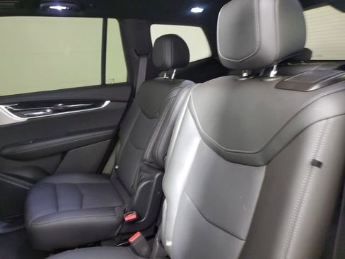 Used 2023 Cadillac XT6 Premium Luxury w/ Technology Package image 14