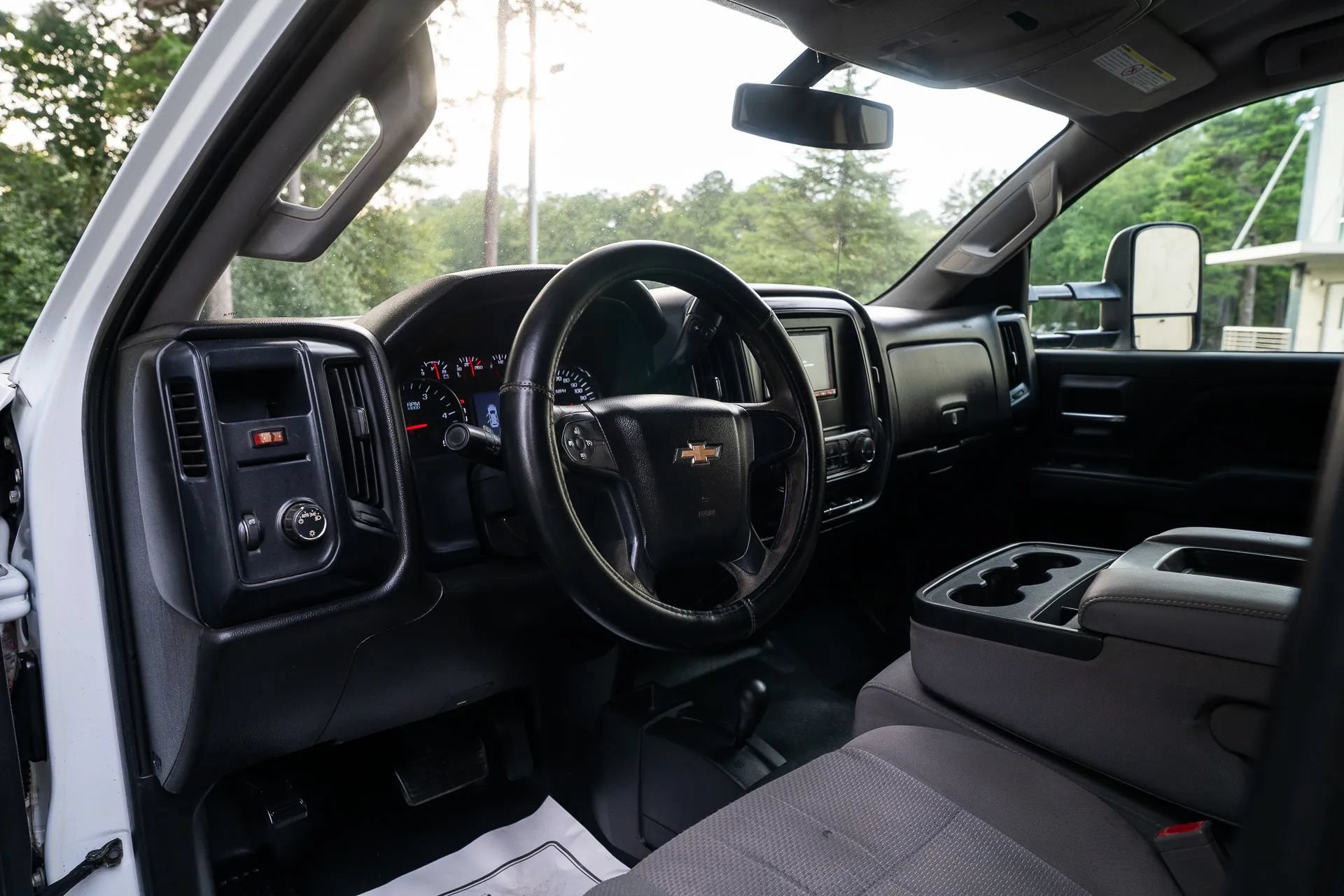 Used 2015 Chevrolet Silverado 3500 W/T w/ WT Convenience Package AWD/4WD image 21