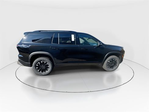 New 2026 Chevrolet Traverse Z71 image 9