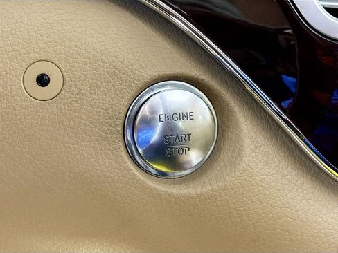 Used 2013 Mercedes-Benz S 550 image 17