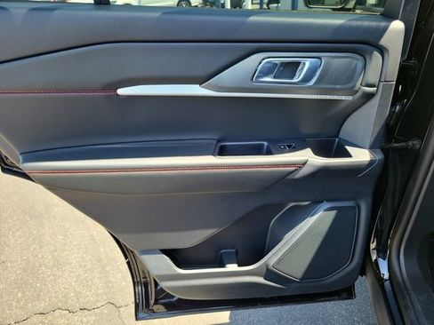 New 2026 Ford Explorer ST-Line w/ ST-Line Street Pack RWD image 13