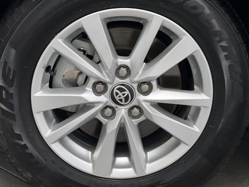 Used 2025 Toyota Camry LE FWD image 65