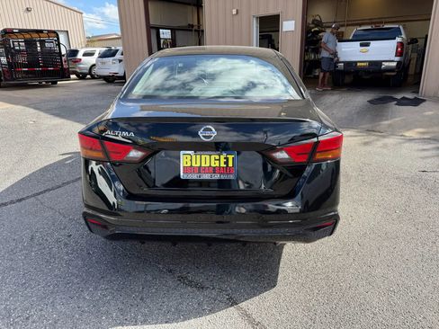 Used 2022 Nissan Altima 2.5 S image 6