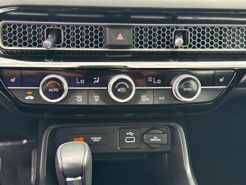 Certified 2023 Honda Civic EX image 22