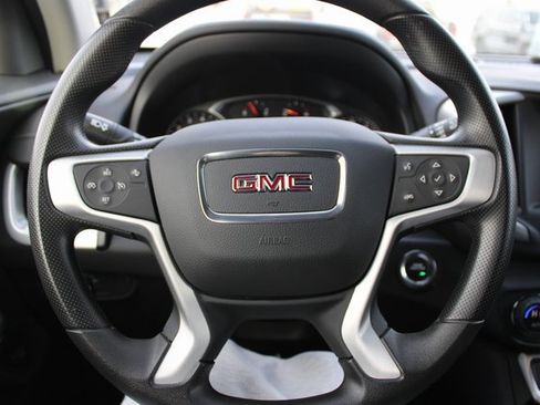 Used 2022 GMC Terrain SLE w/ Driver Convenience Package image 22