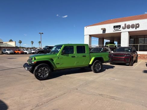 New 2026 Jeep Gladiator Sport AWD/4WD image 1