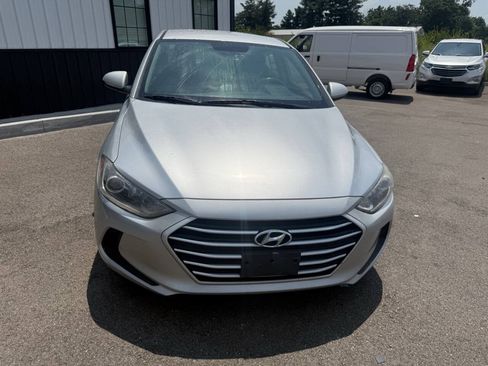 Used 2018 Hyundai Elantra SEL FWD image 3