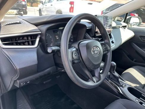 Used 2024 Toyota Corolla LE FWD image 12