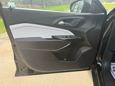 New 2026 Chevrolet Trax LT image 23