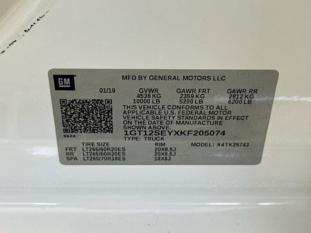 Used 2019 GMC Sierra 2500 Denali w/ Duramax Plus Package AWD/4WD image 35