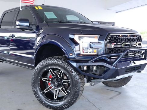 Used 2018 Ford F150 Raptor w/ Equipment Group 802A Luxury AWD/4WD image 2