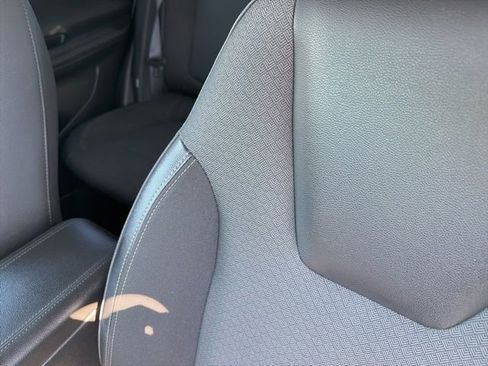 Used 2022 Buick Encore GX Preferred w/ Cold Weather Comfort Package image 15