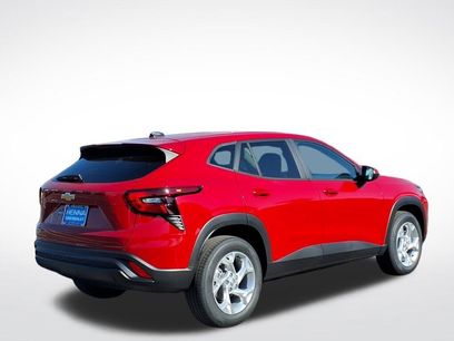 New 2026 Chevrolet Trax LS w/ LS Convenience Package