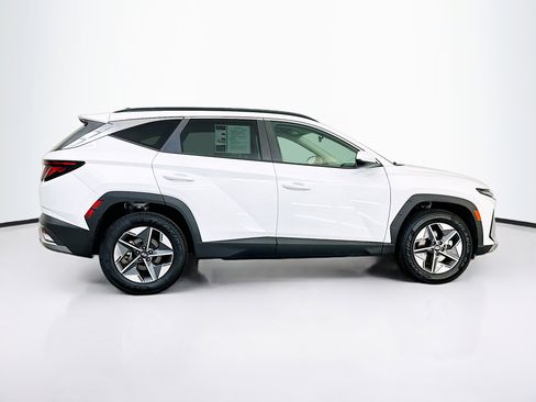 Used 2025 Hyundai Tucson SEL AWD/4WD image 10