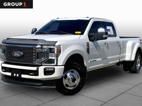Used 2022 Ford F350 Platinum w/ FX4 Off-Road Package AWD/4WD image 1