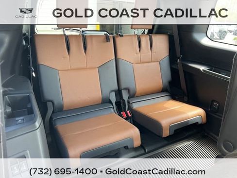 Used 2024 Lexus GX 550 w/ Accessory Package (31) AWD/4WD image 11