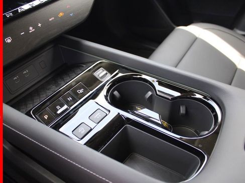 New 2025 Nissan Murano SL image 32