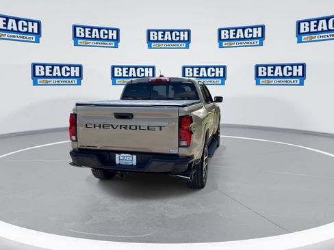 Used 2023 Chevrolet Colorado Z71 w/ Z71 Convenience Package 2 AWD/4WD image 7