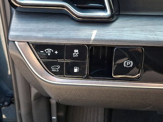 Used 2024 Kia Sportage X-Line AWD/4WD image 24