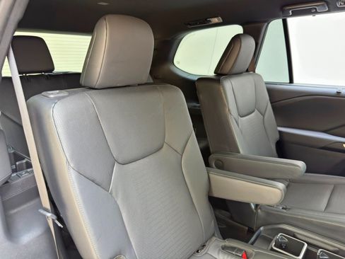 Used 2024 Lexus TX 500h AWD w/ Technology Package image 42
