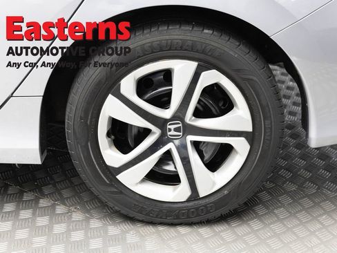Used 2019 Honda Civic LX image 8