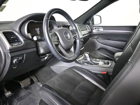 Used 2022 Jeep Grand Cherokee Laredo X image 22