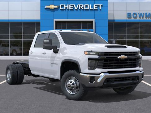 New 2025 Chevrolet Silverado 3500 W/T w/ WT Convenience Package AWD/4WD image 9