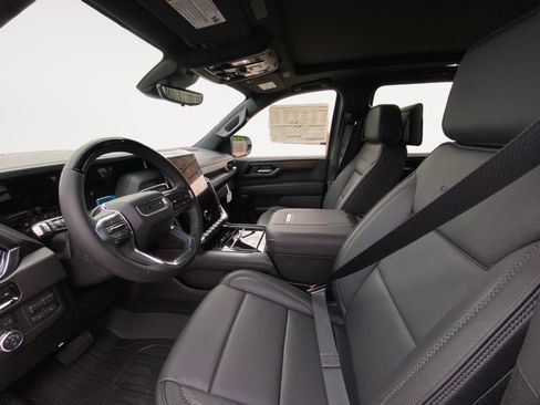 New 2026 GMC Yukon XL Denali w/ Denali Reserve Package AWD/4WD image 23