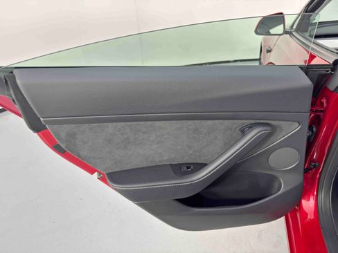 Used 2022 Tesla Model 3 image 42