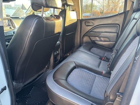 Used 2018 Chevrolet Colorado Z71 image 28