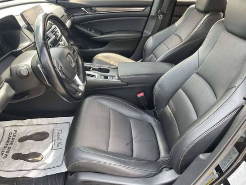 Used 2021 Honda Accord Sport image 12