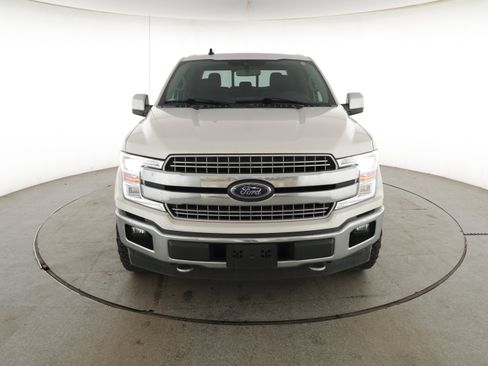 Used 2019 Ford F150 Lariat w/ Equipment Group 502A Luxury AWD/4WD image 2