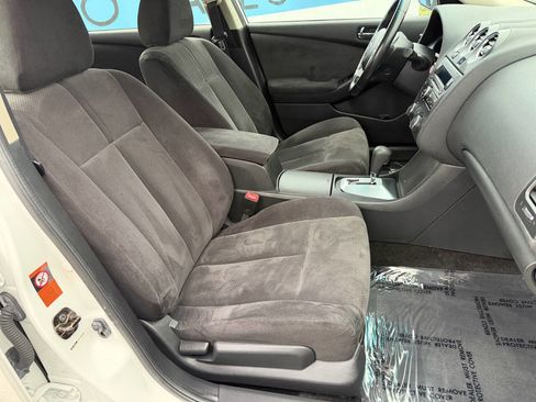 Used 2009 Nissan Altima 2.5 S w/ Convenience Pkg FWD image 26