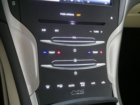 Used 2014 Lincoln MKZ AWD w/ Equipment Group 102A Reserve image 23