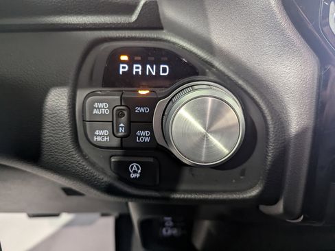 Used 2025 RAM 1500 Laramie image 18