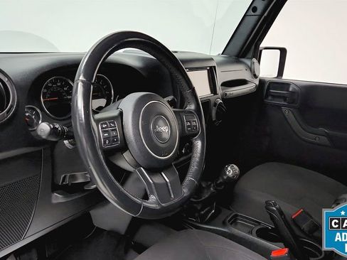 Used 2017 Jeep Wrangler Unlimited Sport w/ Connectivity Group image 14
