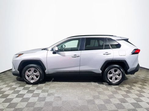 Certified 2025 Toyota RAV4 XLE AWD/4WD image 4
