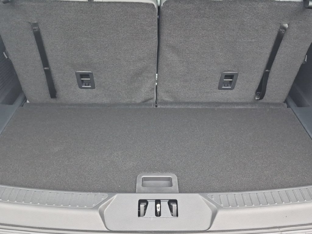 New 2027 Ford Explorer Active w/ Active Comfort Package AWD/4WD image 7