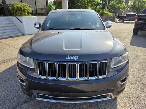 Used 2016 Jeep Grand Cherokee Limited AWD/4WD image 2
