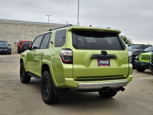 Used 2023 Toyota 4Runner TRD Off-Road Premium w/ Moonroof Package AWD/4WD image 7