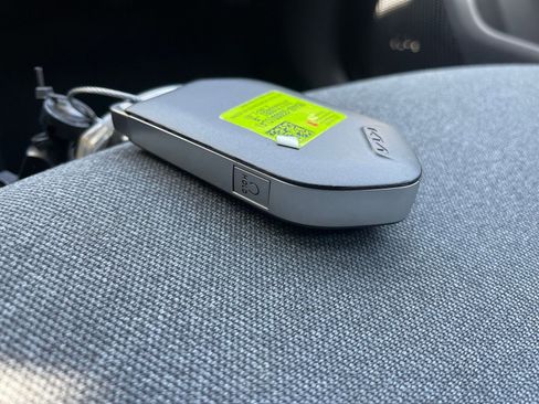 Used 2025 Kia K4 LXS image 23