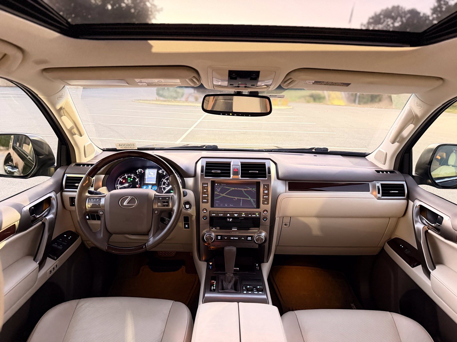 Used 2019 Lexus GX 460 Premium AWD/4WD image 30