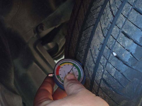 Used 2019 Jeep Cherokee Latitude w/ Popular Appearance Group image 18