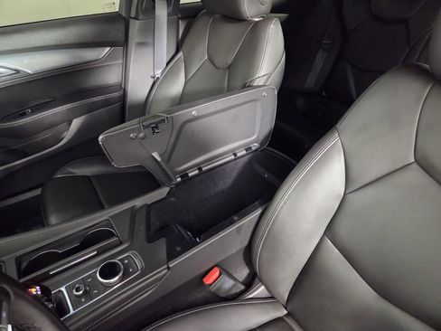 Used 2023 Cadillac CT5 Luxury RWD image 21