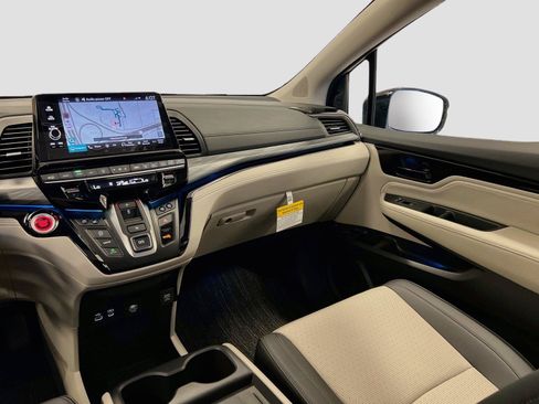 New 2027 Honda Odyssey Elite image 25