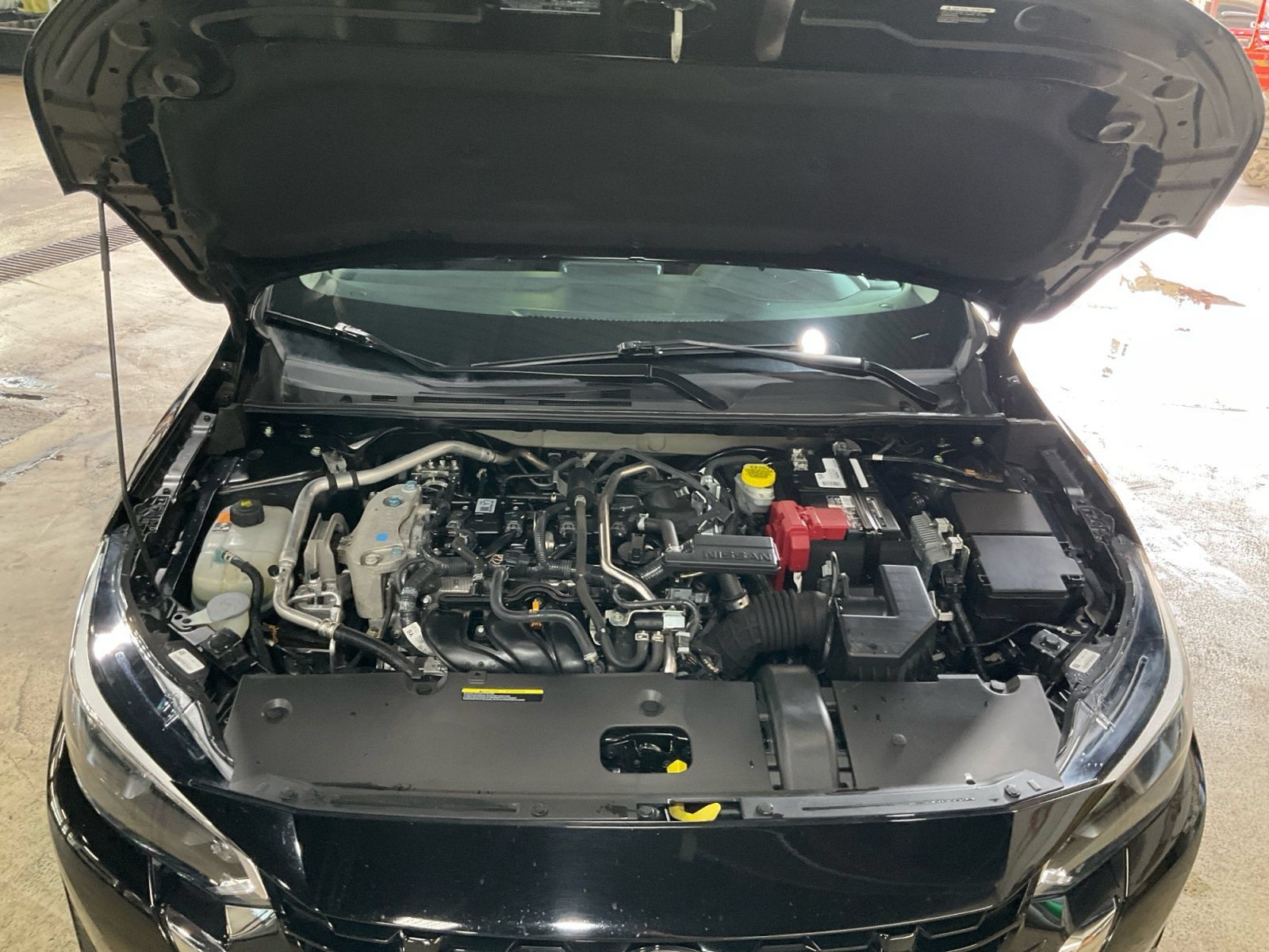 Used 2024 Nissan Sentra SV FWD image 32