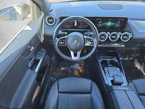 Used 2021 Mercedes-Benz GLA 250 4MATIC image 16